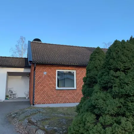 Cozy House In Kosta Center Surrounding With Swedish Nature Exterior photo